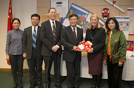 Campus leaders welcomed Ambassador Jian Liu