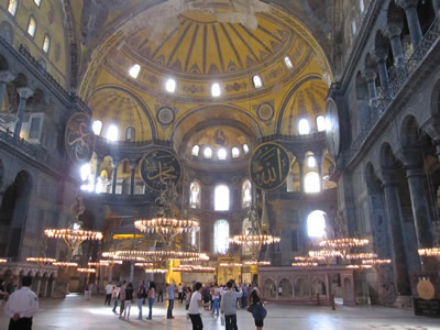 blue mosque interior