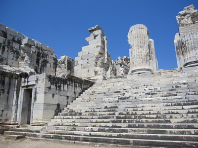 apollo temple detail